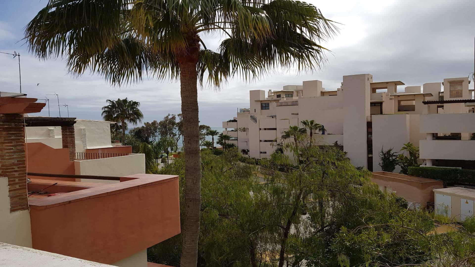 Garden Beach townhouse Estepona for sale close to town