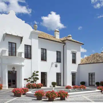 GREEN 10 Contemporary villas for sale within the Finca Cortesin grounds Picture 5