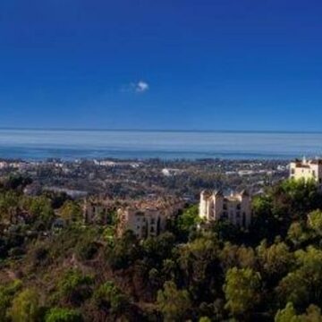 Luxury BYU Hills Apartment with Panoramic Sea Views in Benahavis – Marbella Picture 8