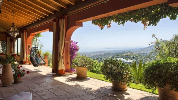 Traditional villa sea mountains views La Zagaleta Estate for sale_Realista Real Estate Marbella
