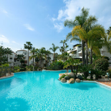 Puente Romano Apartment with fantastic sea views, renovated to a very high standard Picture 20