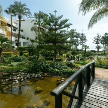 Puente Romano Apartment with fantastic sea views, renovated to a very high standard Picture 21