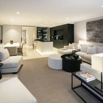 Puente Romano Apartment with fantastic sea views, renovated to a very high standard Picture 4