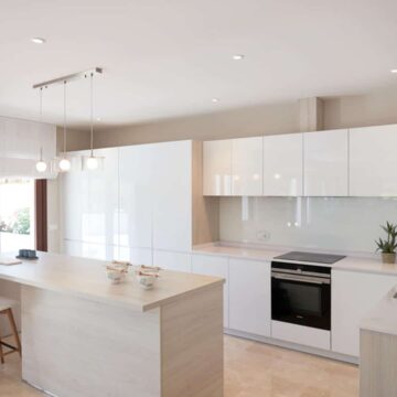 New 4 bedroom Penthouse in Lomas del Rey on the Golden Mile near Puente Romano and Marbella Club hotels Picture 10