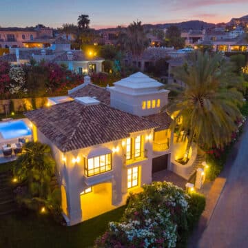 Family Villa in the heart of the Golf Valley, Las Brisas Marbella, close to amenities and schools Picture 26