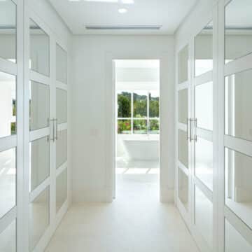 Family Villa in the heart of the Golf Valley, Las Brisas Marbella, close to amenities and schools Picture 12