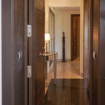 A fantastic one bedroom apartment with private plunge pool in front line beach development Bahia de la Plata Estepona. Picture 16