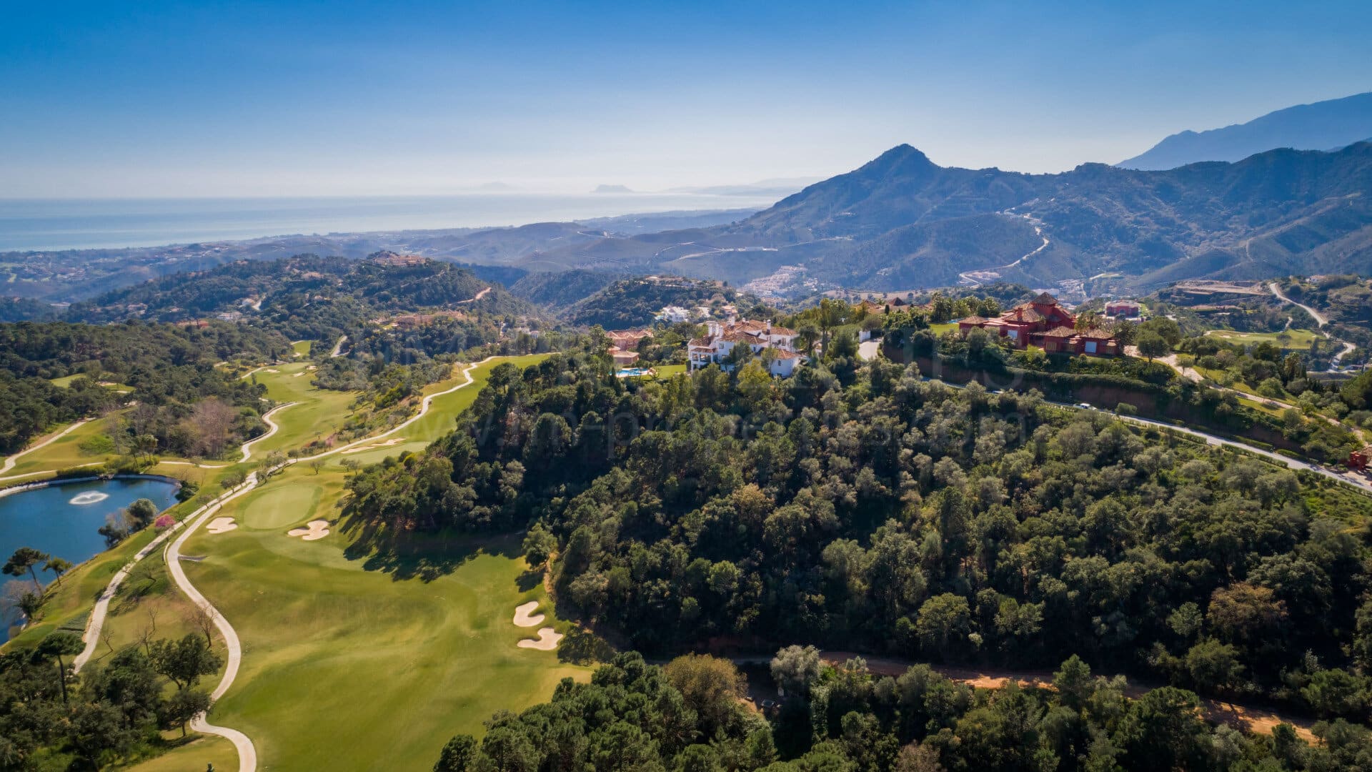 Zagaleta front line golf building plot with access to the golf course and views towards the sea, Benahavis