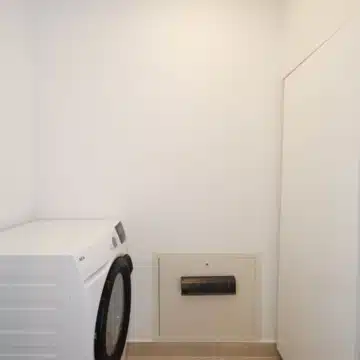 City apartment near to the beach in Jade Tower Fuengirola with large terrace and a Sea View Picture 13