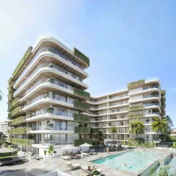 City apartment at a 100m2 from the beach in Jade Tower Fuengirola with large terrace and a Sea View Picture 1