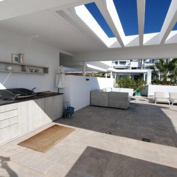 Penthouse front line golf in Benahavis Atalaya Hills with amazing open views Picture 9