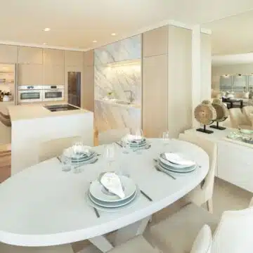Puente Romano Apartment with sea views, beautifully renovated and furnished to a very high standard Picture 8