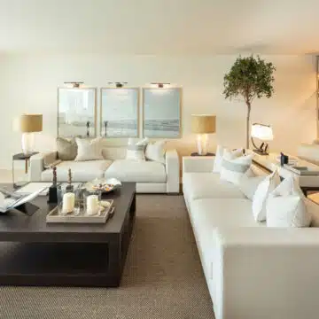 Puente Romano Apartment with sea views, beautifully renovated and furnished to a very high standard Picture 3