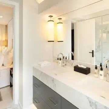 Puente Romano Apartment with sea views, beautifully renovated and furnished to a very high standard Picture 18