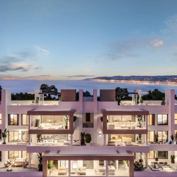 Key-ready 3 Bedroom Apartment in South Bay III Las Mesas Estepona, Walking Distance to the Old Town Centre Picture