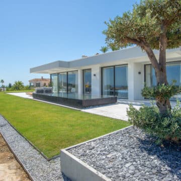 Brand new sea view apartment in INFINITY Mirador del Paraíso, Benahavís Picture 4