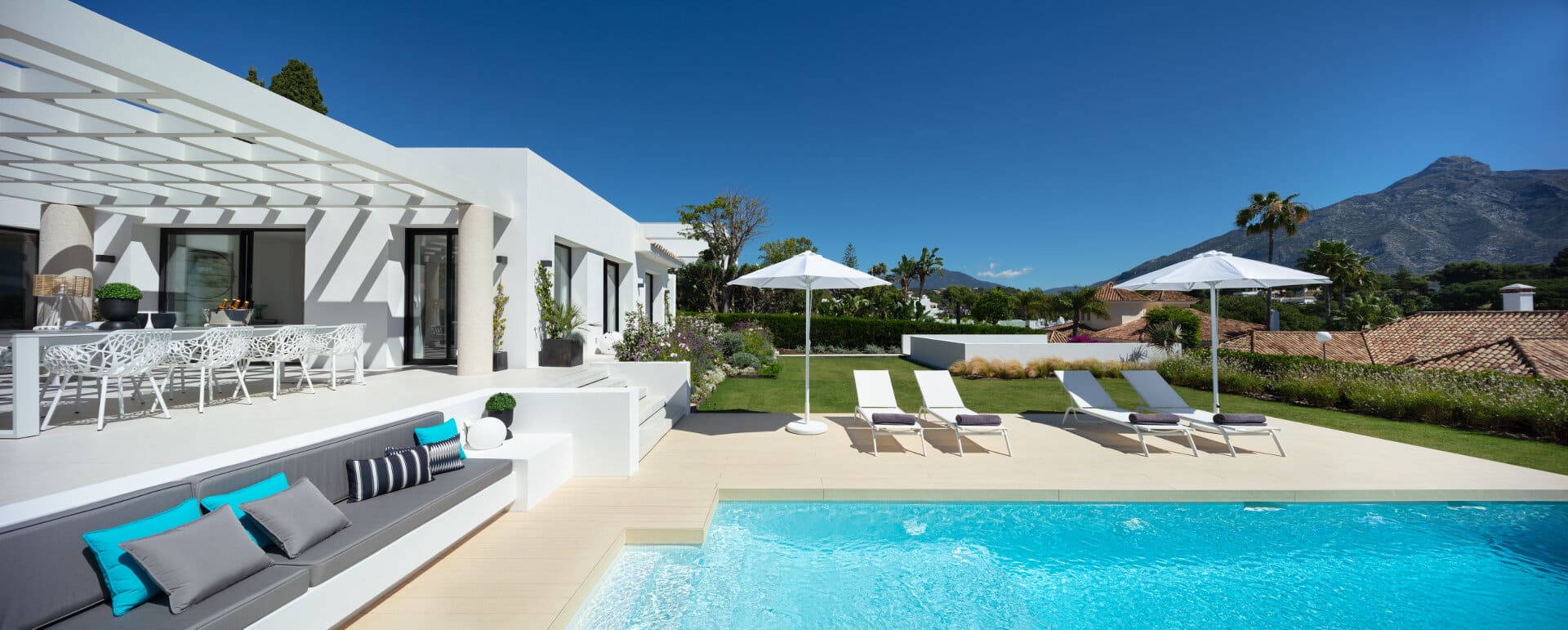 Fully Renovated modern villa in Aloha, the heart of the Golf Valley in Nueva Andalucia