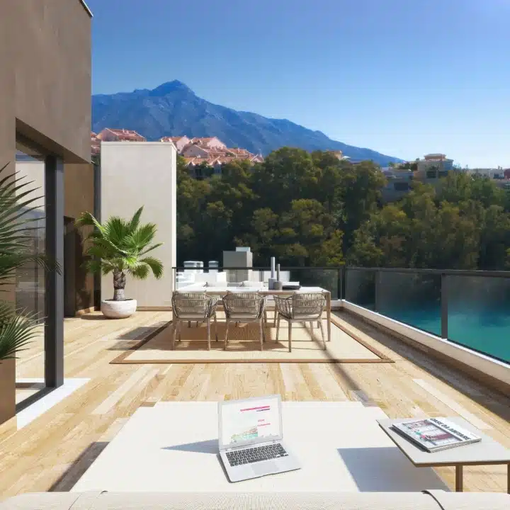 Marbella Lake apartments and penthouses in Nueva Andalucia Picture