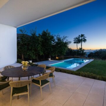 Outstanding Modern Villa El Bosque in La Reserva de Alcuzcuz, Benahavís Picture 9