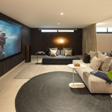 Modern villa in Los Olivos Nueva Andalucia Marbella Picture 23