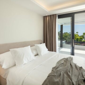 Modern villa in Los Olivos Nueva Andalucia Marbella Picture 9