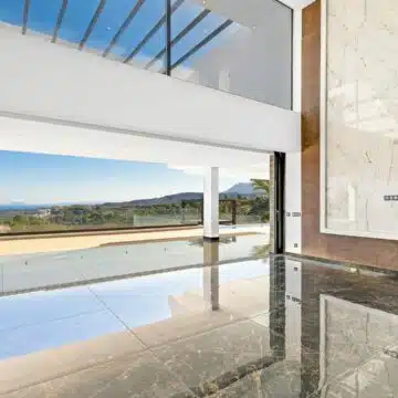 New high quality designer villa in Marbella Club Golf Resort, Benahavis Picture 3