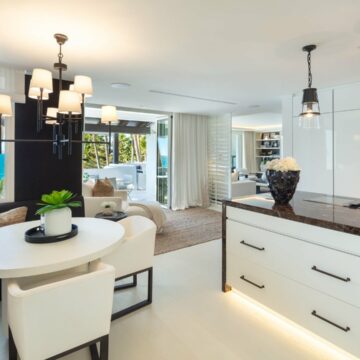 Exceptional front line Duplex Penthouse in Japanese Gardens, Marina Puente Romano Marbella Picture 5