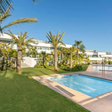 House in La Valvega de La Cala de Mijas walking distance to the beach and with own plunge pool! Picture 5