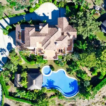 Luxury Mediterranean high-end villa in La Zagaleta Benahavis, lovely garden areas and indoor pool Picture 1