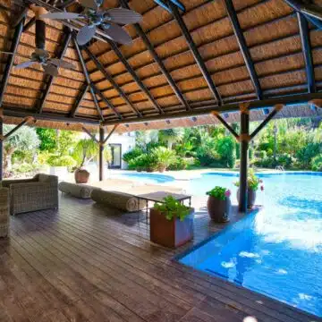 Luxury Mediterranean high-end villa in La Zagaleta Benahavis, lovely garden areas and indoor pool Picture 5