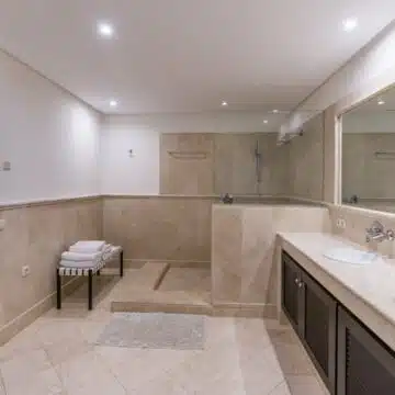 Luxury Mediterranean high-end villa in La Zagaleta Benahavis, lovely garden areas and indoor pool Picture 20