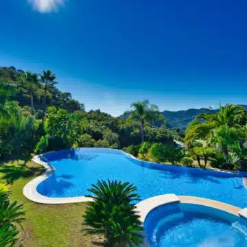 Luxury Mediterranean high-end villa in La Zagaleta Benahavis, lovely garden areas and indoor pool Picture 4