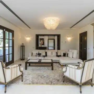 Luxury Mediterranean high-end villa in La Zagaleta Benahavis, lovely garden areas and indoor pool Picture 9