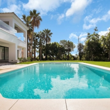 Stunning villa new and with a classic Andalusian architecture in Sierra Blanca, Marbella Golden Mile Picture 46