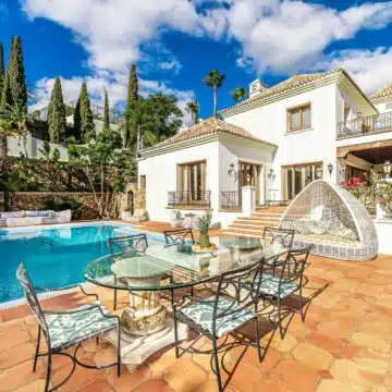 Rancho Paraiso, a luxury Mediterranean palace villa, 16 bedrooms, Main House, Guesthouse & Staff House in El Paraiso Alto, Benahavis Picture 10