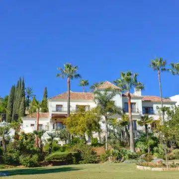 Rancho Paraiso, a luxury Mediterranean palace villa, 16 bedrooms, Main House, Guesthouse & Staff House in El Paraiso Alto, Benahavis Picture 27