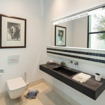 Unparalleled Luxury Villa in Los Flamingos Golf Resort, Benahavis Picture 38