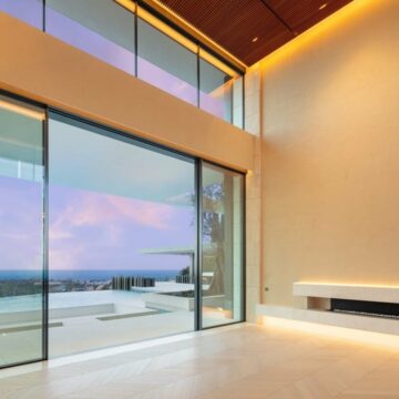 Extraordinary Luxury Villa with Panoramic Sea Views in Los Flamingos Golf, Benahavis Picture 27