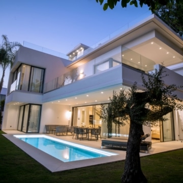 Marvelous New Modern Villas Located in One of the Most Luxurious Residential Areas in Marbella – Golden Mile Picture 29