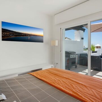 Duplex Penthouse in Las Lomas del Marques Benahavis Reformed and with Amazing Views towards the Sea Picture 13