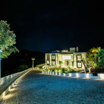 Newly built Modern Villa Located in the Most Exclusive Gated Community La Zagaleta, Benahavis Picture 8