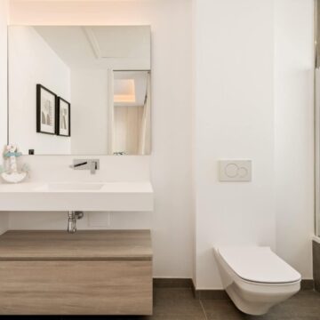 The Island Estepona – Stunning beachfront townhouse, fully furnished, offering beautiful Sea Views Picture 13