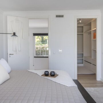 Villa in Las Brisas Nueva Andalucia Marbella Picture 15
