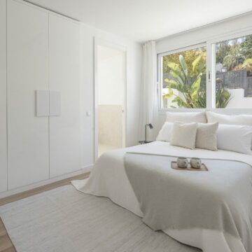 Villa in Las Brisas Nueva Andalucia Marbella Picture 17