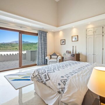 Stunning Traditional Andalusian Style Villa with Spectacular Sea Views in Monte Mayor, Benahavis Picture 14