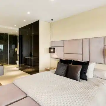 Modern Apartment with Stunning Sea View in Beachfront Bahia del Velerin, Estepona Picture 16