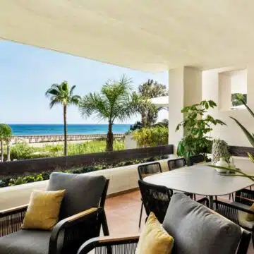 Modern Apartment with Stunning Sea View in Beachfront Bahia del Velerin, Estepona Picture 1
