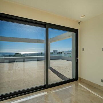 Stunning Penthouse in the Prestigious Residential Community of Sierra Blanca, Marbella Golden Mile Picture 19