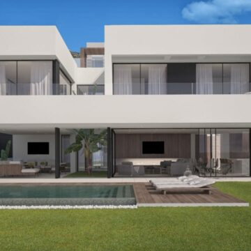 Exclusive Villas Located on the Prestigious and Highly Sought After Golden Mile of Marbella Picture 0