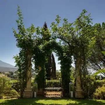 An extraordinarily beautiful Spanish Estate, private, surrounded by nature and breathtaking sea and mountain views, El Madronal Benahavis Picture 37